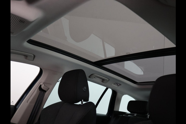 Škoda Octavia Combi 1.5 e-TSI HYBRID BUS.PLUS 150 PK 1e EIG AUTOMAAT SCHUIF/KANTEL PANORAMADAK.GROTE WEG KM !