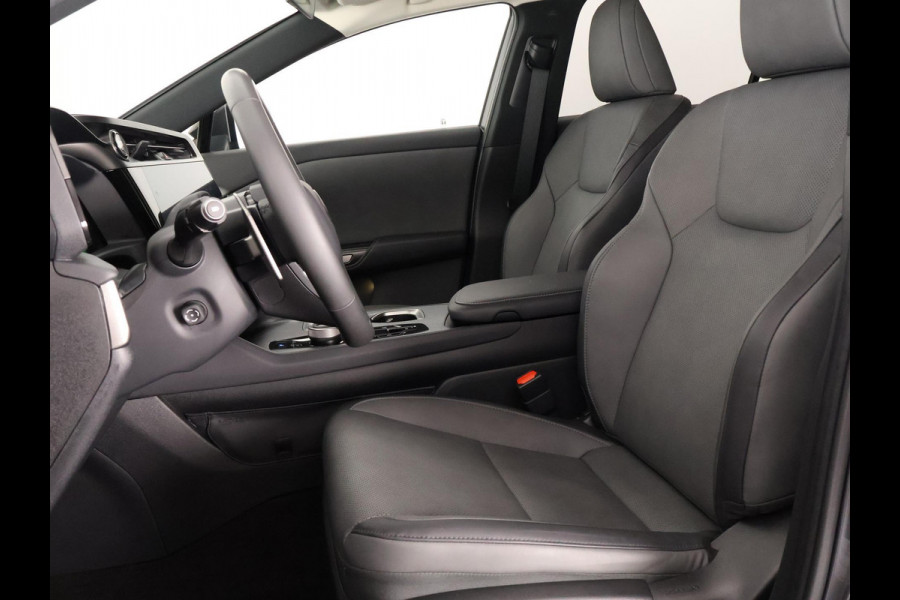 Lexus RZ 450e Executive Line + Premium Pack | Stoel & Stuur verwarming | 20" lichtmetalen velgen |