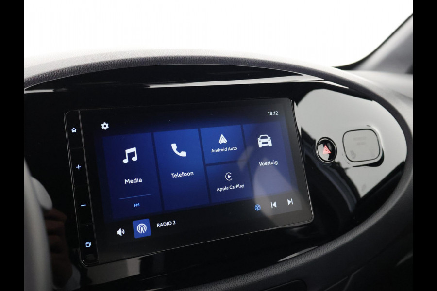 Toyota Aygo X 1.0 VVT-i PULSE PACK BI-TONE GARANTIE 3-2035! CARPLAY NAVI.STOELVERWARMING. ADAPTIVE CRUISE CONTROLL