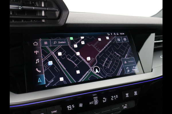 Audi A3 Limousine 35 TFSI Black Business Edition | Navigatie | Parkeersensoren |