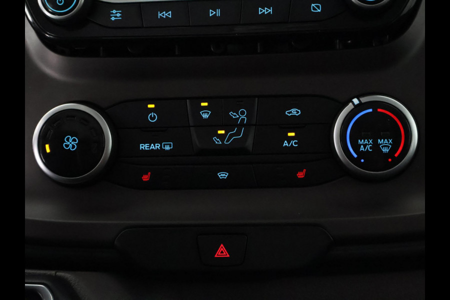 Ford Transit Custom 320 2.0 TDCI L2H1 Limited DC ROLSTOEL-LIFT OMBOUW | Marge auto | Stoelverwarming | Trekhaak