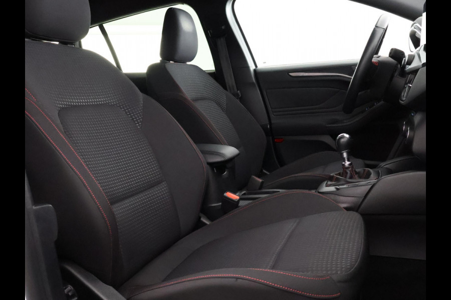 Ford FOCUS Wagon 1.0 EcoBoost ST Line Business | Navigatie | Camera | Parkeersensoren |