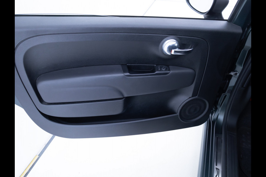 Fiat 500 1.0 Hybrid Sport Verde Portofino | 1/2 Leder/stof | Panodak | Led+ | Uconnect | Airco, Lederen MF stuurwiel, PDC achter, 16" velgen
