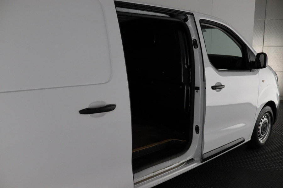 Toyota ProAce Worker 1.5 D-4D LIVE EX BTW CARPLAY NAVI Toyota PROACE Worker 1.5 D-4D LIVE EX BTW  CARPLAY NAVI