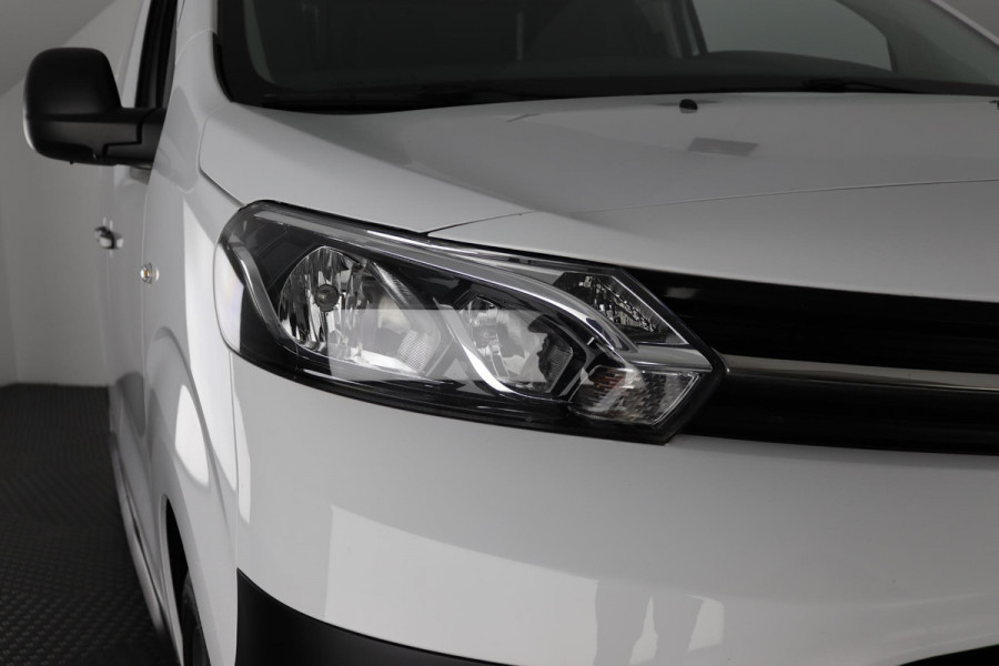 Toyota ProAce Worker 1.5 D-4D LIVE EX BTW CARPLAY NAVI Toyota PROACE Worker 1.5 D-4D LIVE EX BTW  CARPLAY NAVI