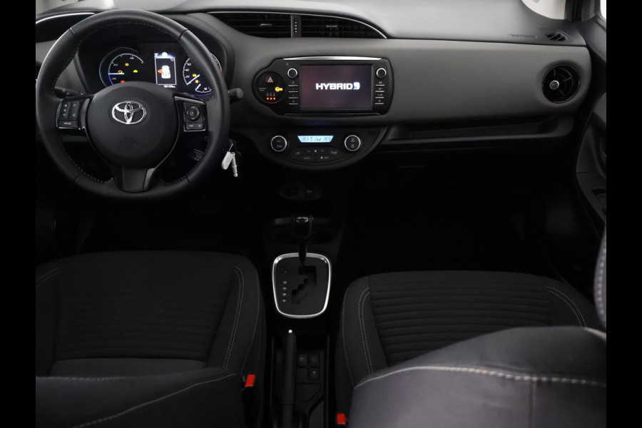 Toyota Yaris 1.5 Hybrid Active | Dealer onderhouden | Camera | Bluetooth | Climate Control |