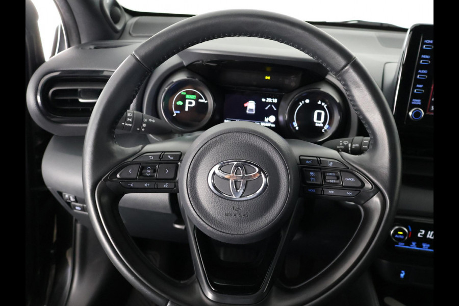Toyota Yaris 1.5 Hybrid Executive | JBL speakers | Headup display| Leder interieur | Stoelverwarming