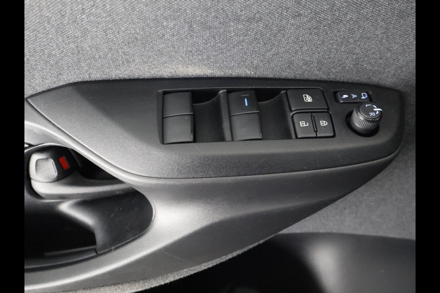 Toyota Yaris 1.5 Hybrid Executive | JBL speakers | Headup display| Leder interieur | Stoelverwarming