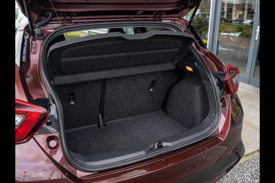 Nissan Micra 1.0 IG-T N-Connecta Automaat / Navi / Android auto / Camera / PDC / Cruise / DAB+ / NL auto