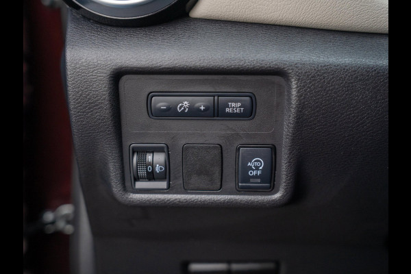 Nissan Micra 1.0 IG-T N-Connecta Automaat / Navi / Android auto / Camera / PDC / Cruise / DAB+ / NL auto