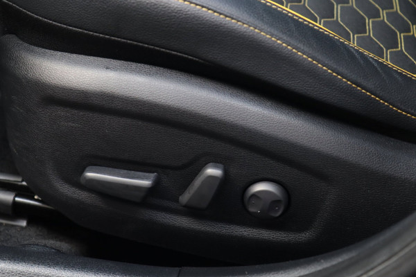 Kia Xceed 1.4 T-GDi Launch Edition / PANODAK / JBL / KEYLESS / CARPLAY / CAMERA