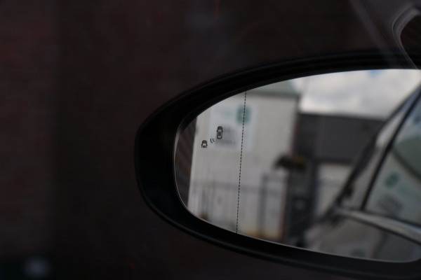 Kia Xceed 1.4 T-GDi Launch Edition / PANODAK / JBL / KEYLESS / CARPLAY / CAMERA