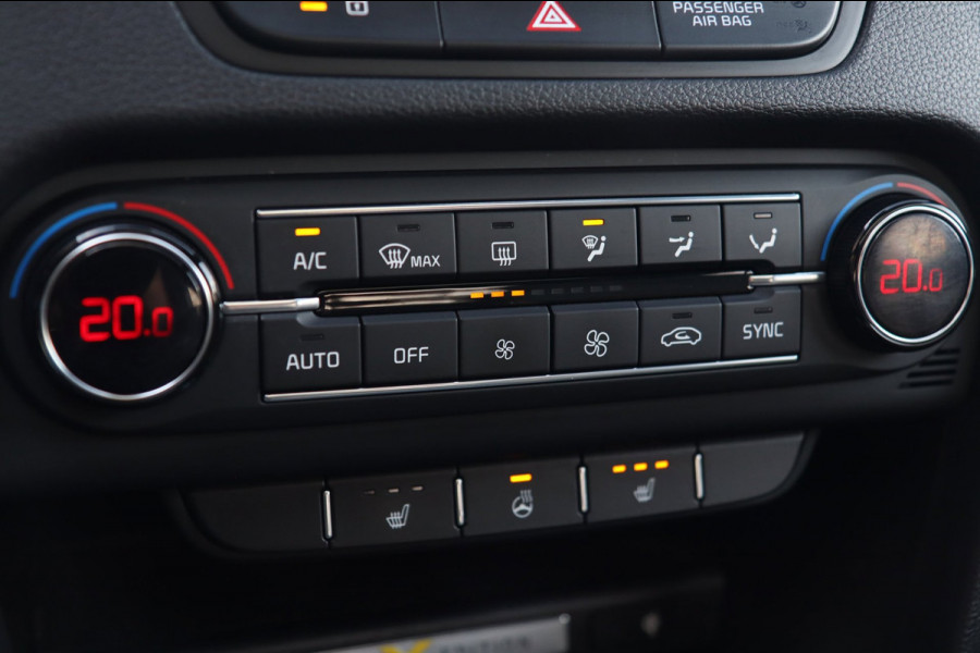 Kia Xceed 1.4 T-GDi Launch Edition / PANODAK / JBL / KEYLESS / CARPLAY / CAMERA