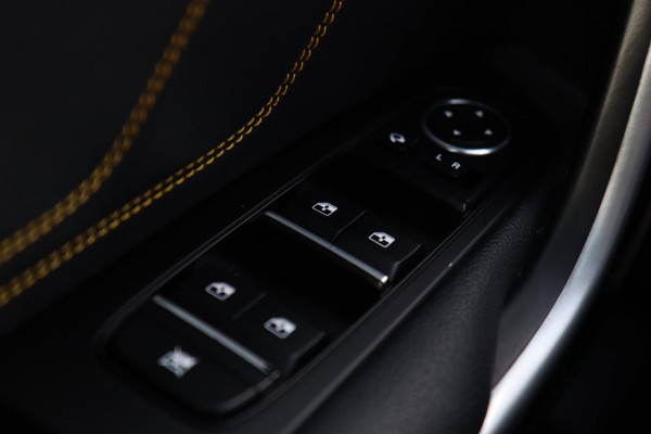 Kia Xceed 1.4 T-GDi Launch Edition / PANODAK / JBL / KEYLESS / CARPLAY / CAMERA