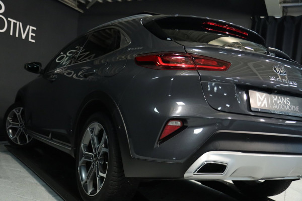 Kia Xceed 1.4 T-GDi Launch Edition / PANODAK / JBL / KEYLESS / CARPLAY / CAMERA