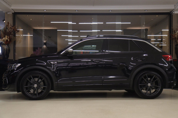 Volkswagen T-Roc 2.0 TSI 4Motion R /PANO/CARPLAYBLINDSPOT/D/SFEER/ACC/VOL
