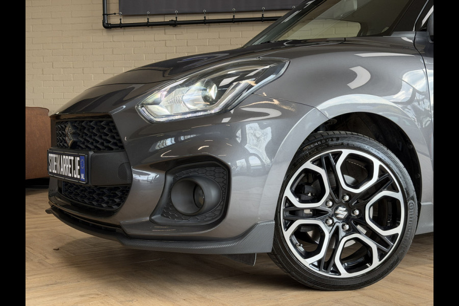 Suzuki Swift 1.4 Sport Smart Hybrid | Navi | ACC | 17" | Dodehoek | Carplay | Camera | 100% Onderhouden!