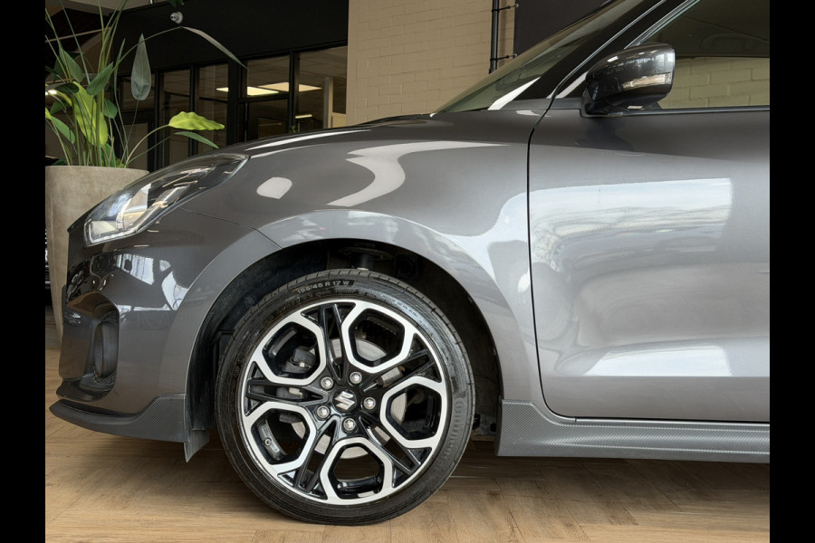 Suzuki Swift 1.4 Sport Smart Hybrid | Navi | ACC | 17" | Dodehoek | Carplay | Camera | 100% Onderhouden!