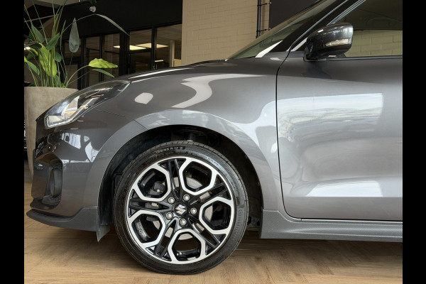 Suzuki Swift 1.4 Sport Smart Hybrid | Navi | ACC | 17" | Dodehoek | Carplay | Camera | 100% Onderhouden!