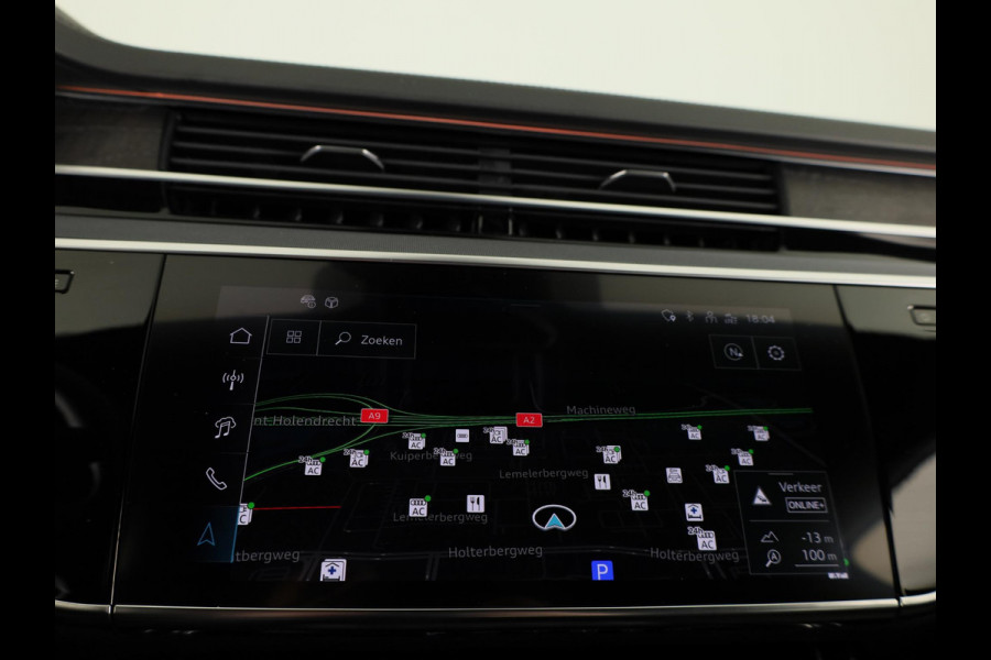 Audi A8 60 TFSI e quattro Lang 462 pk Tiptronic | Verlengde garantie | Navigatie | Panoramadak | Parkeersensoren (Park assist) | Rondomzicht camera | Stoelverwarming/ventilatie/massage v/a | B&O Soundsystem |