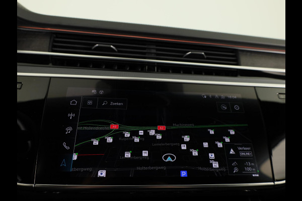Audi A8 60 TFSI e quattro Lang 462 pk Tiptronic | Verlengde garantie | Navigatie | Panoramadak | Parkeersensoren (Park assist) | Rondomzicht camera | Stoelverwarming/ventilatie/massage v/a | B&O Soundsystem |
