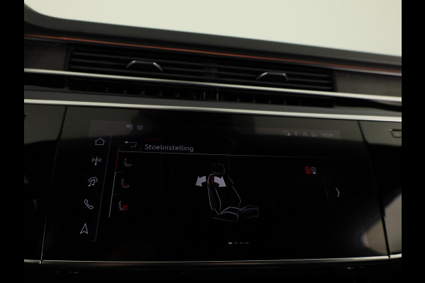 Audi A8 60 TFSI e quattro Lang 462 pk Tiptronic | Verlengde garantie | Navigatie | Panoramadak | Parkeersensoren (Park assist) | Rondomzicht camera | Stoelverwarming/ventilatie/massage v/a | B&O Soundsystem |