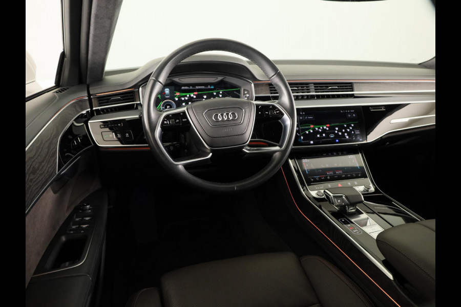 Audi A8 60 TFSI e quattro Lang 462 pk Tiptronic | Verlengde garantie | Navigatie | Panoramadak | Parkeersensoren (Park assist) | Rondomzicht camera | Stoelverwarming/ventilatie/massage v/a | B&O Soundsystem |