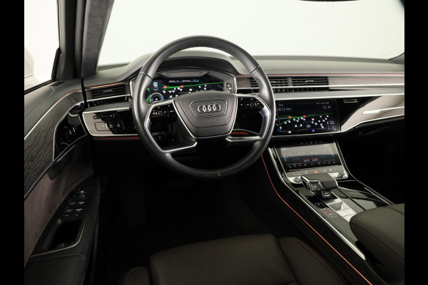 Audi A8 60 TFSI e quattro Lang 462 pk Tiptronic | Verlengde garantie | Navigatie | Panoramadak | Parkeersensoren (Park assist) | Rondomzicht camera | Stoelverwarming/ventilatie/massage v/a | B&O Soundsystem |
