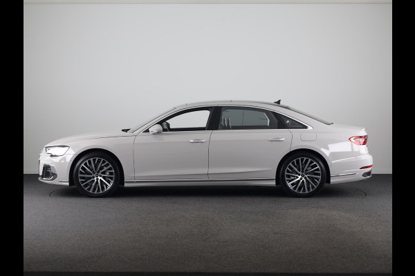 Audi A8 60 TFSI e quattro Lang 462 pk Tiptronic | Verlengde garantie | Navigatie | Panoramadak | Parkeersensoren (Park assist) | Rondomzicht camera | Stoelverwarming/ventilatie/massage v/a | B&O Soundsystem |