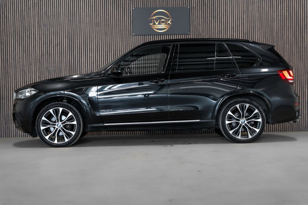 BMW X5 XDrive30d M-Sport 7p. Pano Leder Camera Led