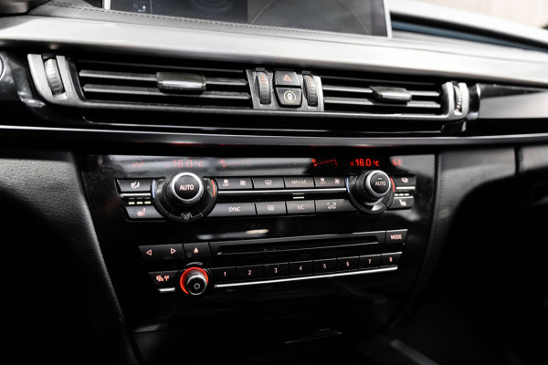 BMW X5 XDrive30d M-Sport 7p. Pano Leder Camera Led