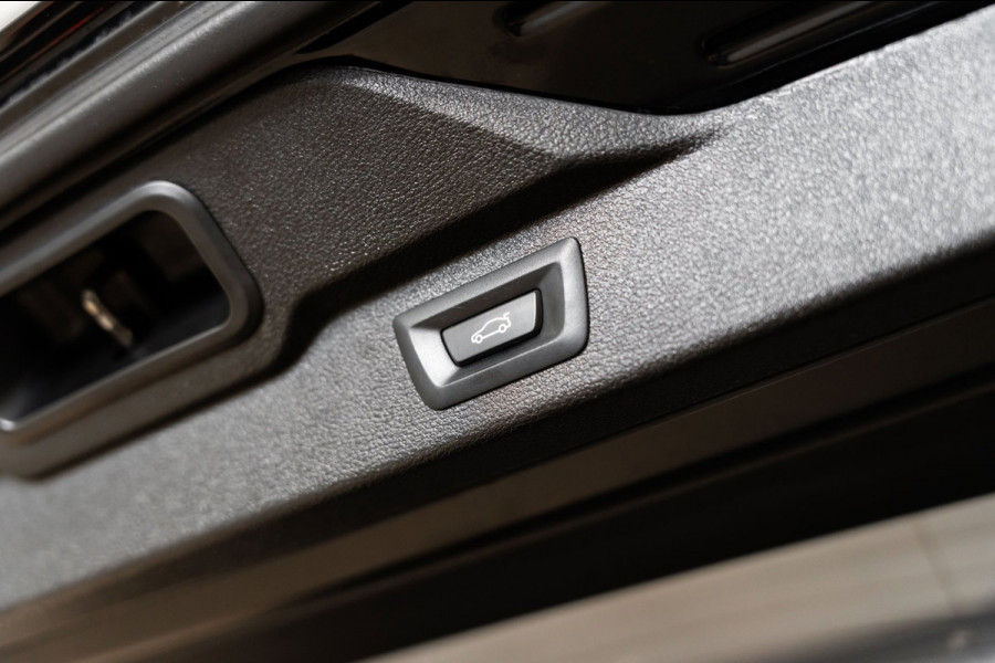 BMW X5 XDrive30d M-Sport 7p. Pano Leder Camera Led