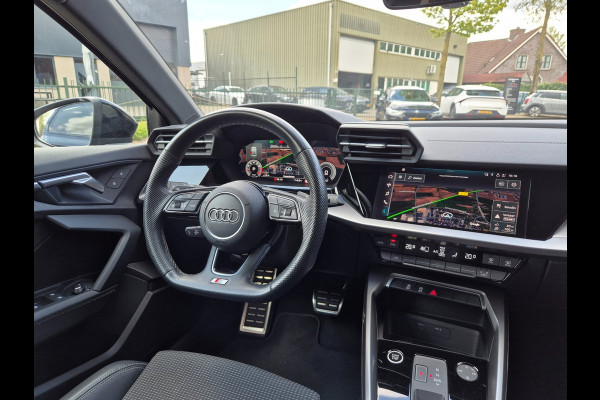 Audi A3 Limousine 35 TFSI S line Edition NL NAP CarPlay Auto virtual dash 35 TFSI S edition