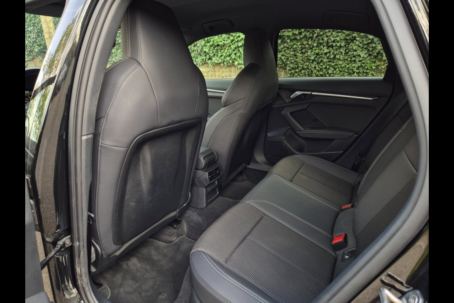 Audi A3 Limousine 35 TFSI S line Edition NL NAP CarPlay Auto virtual dash 35 TFSI S edition