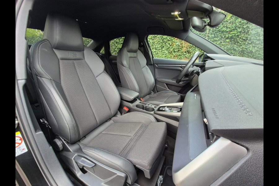 Audi A3 Limousine 35 TFSI S line Edition NL NAP CarPlay Auto virtual dash 35 TFSI S edition