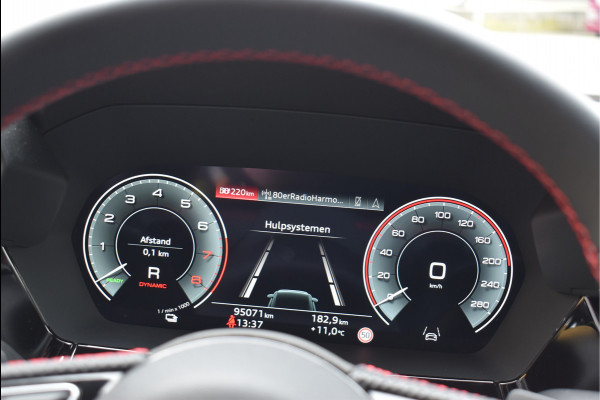 Audi A3 Sportback 45 TFSI e S-Line 245 Pk RS-Stoel Rood Stiksel B&O Camera Massage ACC 18 Inch RS3