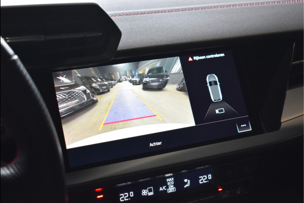 Audi A3 Sportback 45 TFSI e S-Line 245 Pk RS-Stoel Rood Stiksel B&O Camera Massage ACC 18 Inch RS3