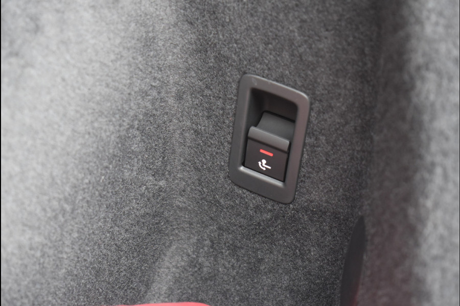 Audi Q3 Sportback 45 TFSI e S-Line 245 Pk Navi Camera Sfeer Full Led Keyless 20 Inch