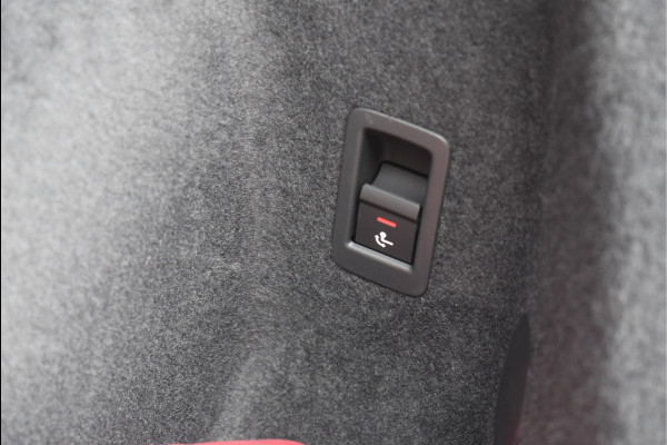 Audi Q3 Sportback 45 TFSI e S-Line 245 Pk Navi Camera Sfeer Full Led Keyless 20 Inch