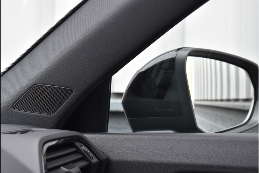 Audi Q3 Sportback 45 TFSI e S-Line 245 Pk Navi Camera Sfeer Full Led Keyless 20 Inch