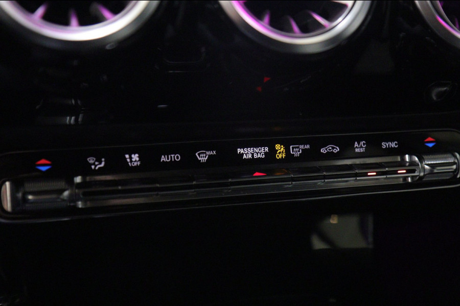 Mercedes-Benz A-Klasse 220 Launch Edition NAP Pano/Burm/Carplay/Mem/Sfeer/Acc/Vol