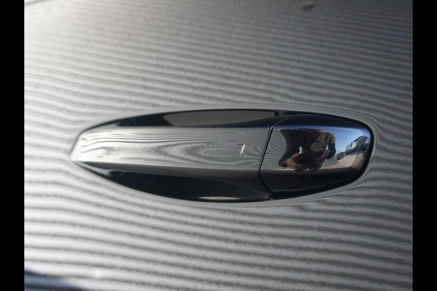 Peugeot 5008 1.6 Plug-in Hybrid 195 Allure Winterpakket