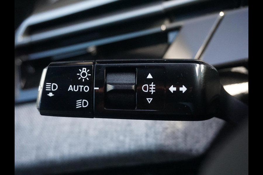 Peugeot 5008 1.6 Plug-in Hybrid 195 Allure Winterpakket