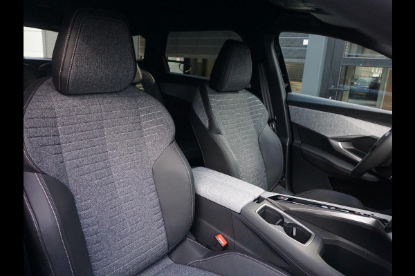 Peugeot 5008 1.6 Plug-in Hybrid 195 Allure Winterpakket