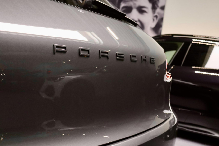 Porsche Macan 2.0 1e Eig|NL|2019|PANO|LUCHTV|TrkHk|PDLS