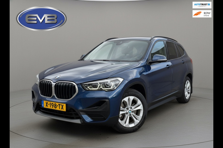BMW X1 XDrive25e AUTOMAAT Executive, electrisch bedienbare achterklep,dab,stoelverwarming, led verlichting