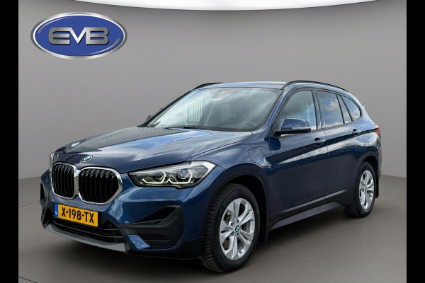 BMW X1 XDrive25e AUTOMAAT Executive, electrisch bedienbare achterklep,dab,stoelverwarming, led verlichting