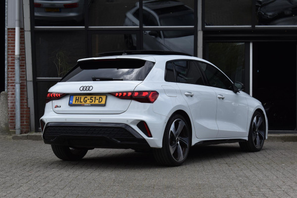 Audi A3 Sportback 35 TFSI 3x S-line Pano HUD Sonos Lane Camera Leder