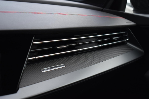 Audi A3 Sportback 35 TFSI 3x S-line Pano HUD Sonos Lane Camera Leder