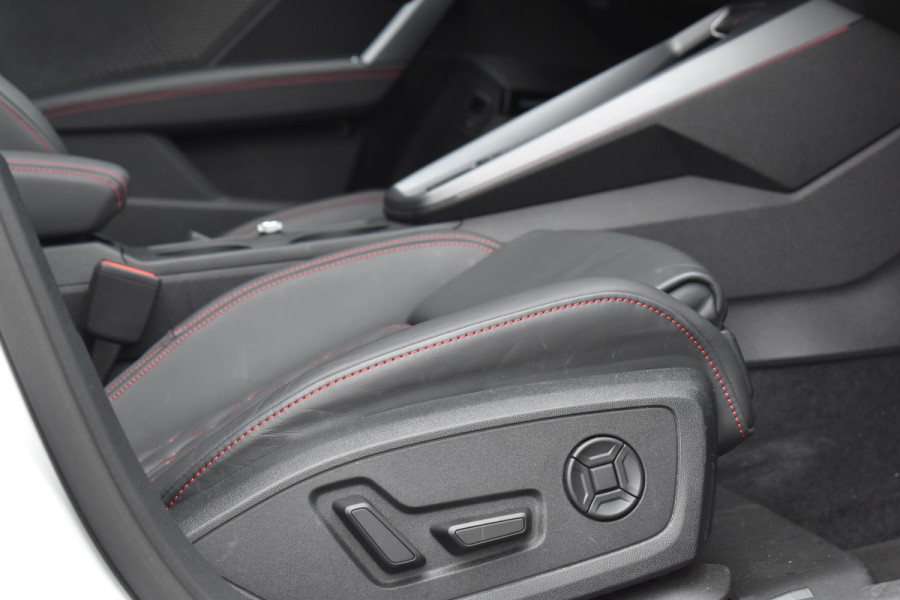 Audi A3 Sportback 35 TFSI 3x S-line Pano HUD Sonos Lane Camera Leder